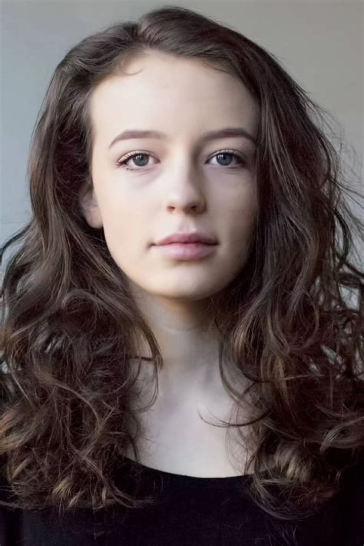 Albertine Kotting McMillan Height, Weight, Net Worth, Age, Birthday, Wikipedia, Who, Nationality, Biography