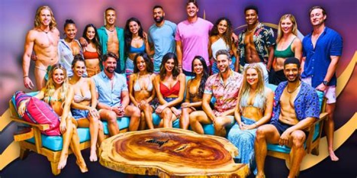 Bachelor in Paradise Contestant Cast Sierra Jackson Only Has 9 Fingers