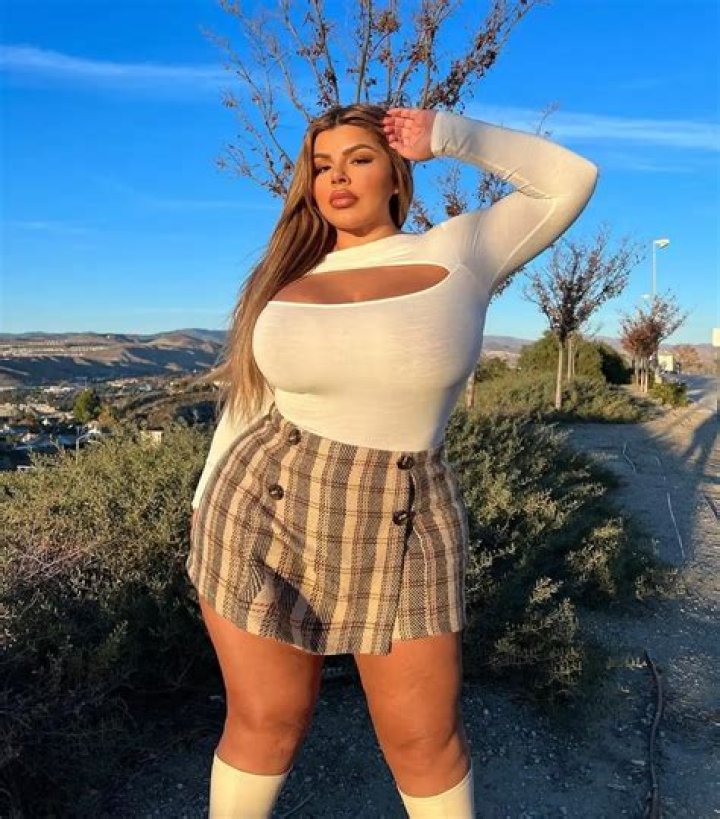 
Channelnutpig Height, Weight, Net Worth, Age, Birthday, Wikipedia, Who, Instagram, Biography 