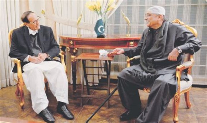 
Chaudhry Shujaat Hussain Height, Weight, Net Worth, Age, Birthday, Wikipedia, Who, Nationality, Biography 