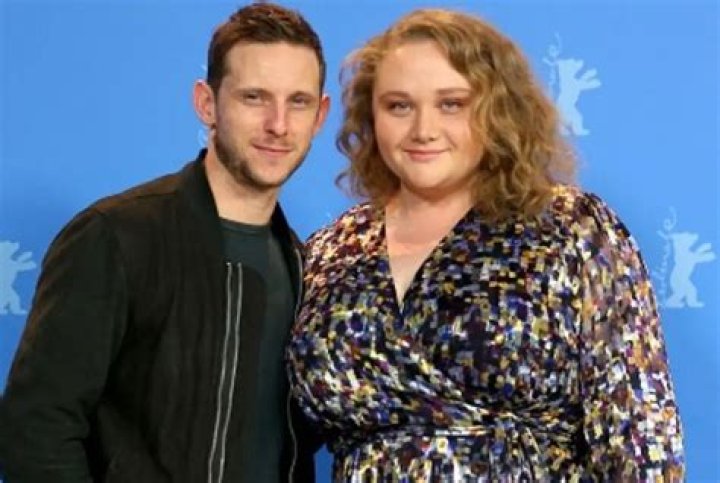 
Danielle Macdonald Husband: Is She Married? Family And Net Worth 