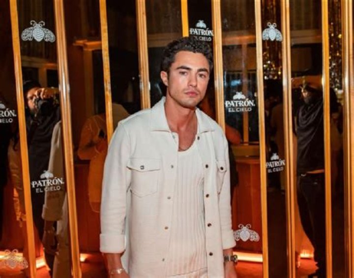 
Darren Barnet Wife, Is He Married? Dating Timeline And Age 