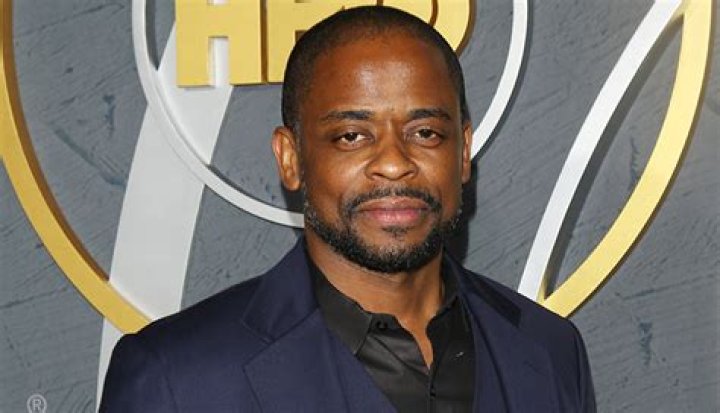 Dule Hill Height, Weight, Net Worth, Age, Birthday, Wikipedia, Who, Instagram, Biography
