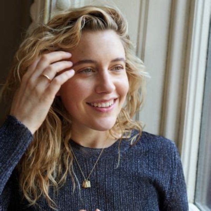 
Greta Gerwig Net Worth: How Wealthy Is She? Actress Career and Achievements 