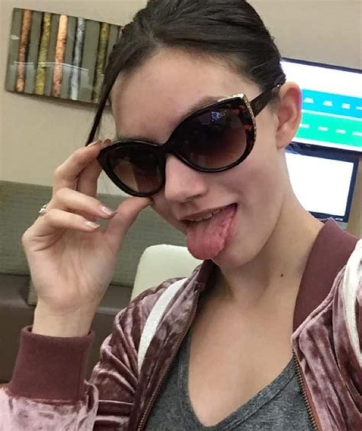 
How old is Rain Brown today? Net Worth, Age, Dating, Wiki 