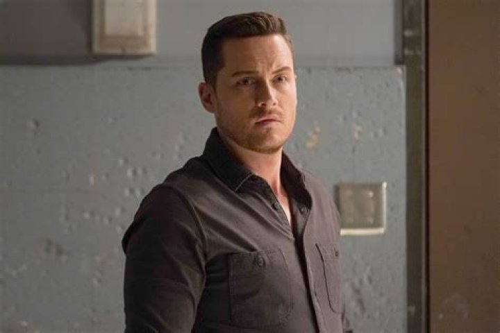 How Tall Is Jesse Lee Soffer? Height And Weight Measurements Of The Chicago PD Cast