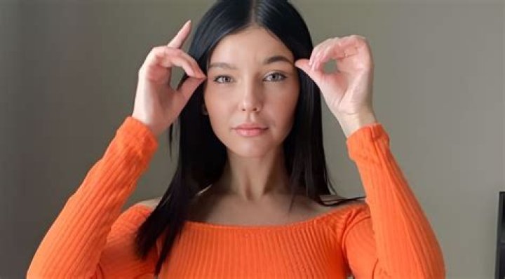 
Irena Lysiuk Height, Weight, Net Worth, Age, Birthday, Wikipedia, Who, Nationality, Biography 