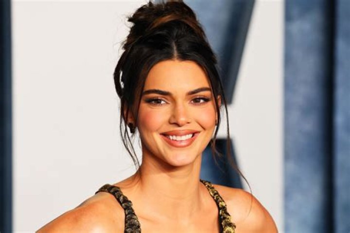 
Kendall Jenner Reveals She’s Moving to a Ranch: ‘I Am an Actual Cowgirl’ 