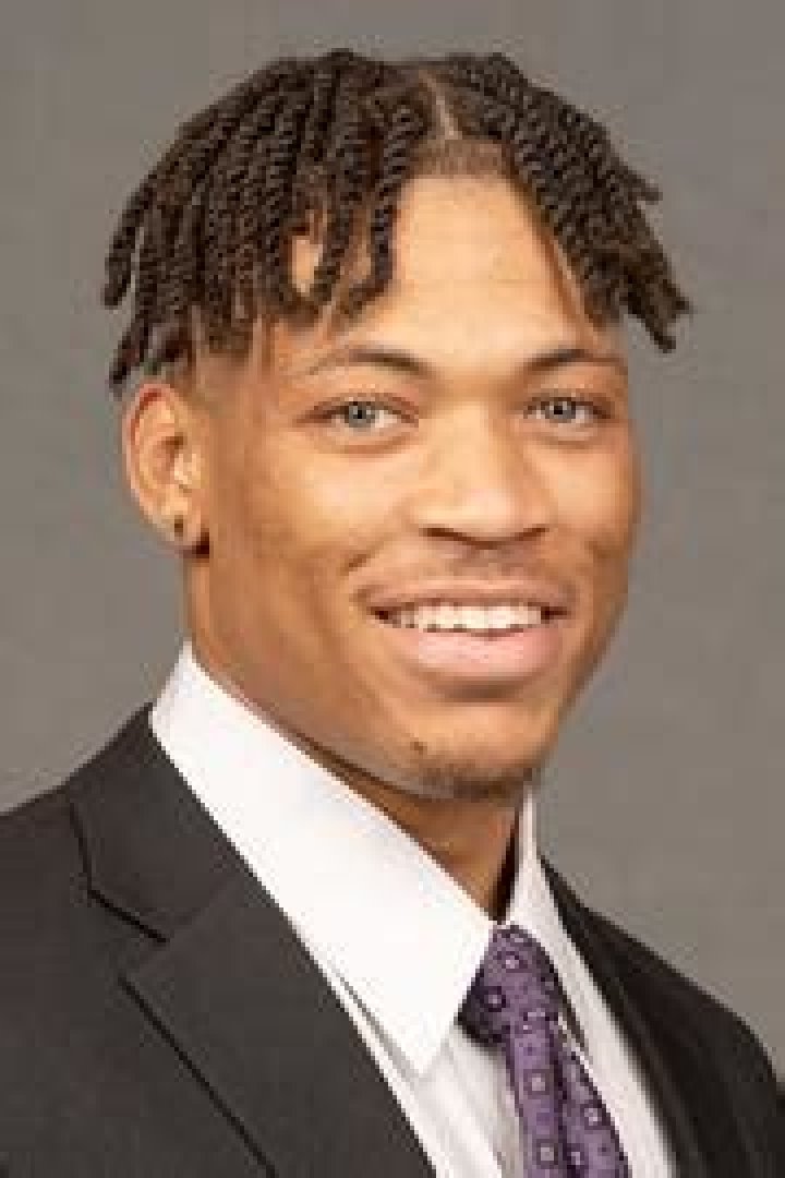 
Keyontae Johnson Height, Weight, Net Worth, Age, Birthday, Wikipedia, Who, Nationality, Biography 