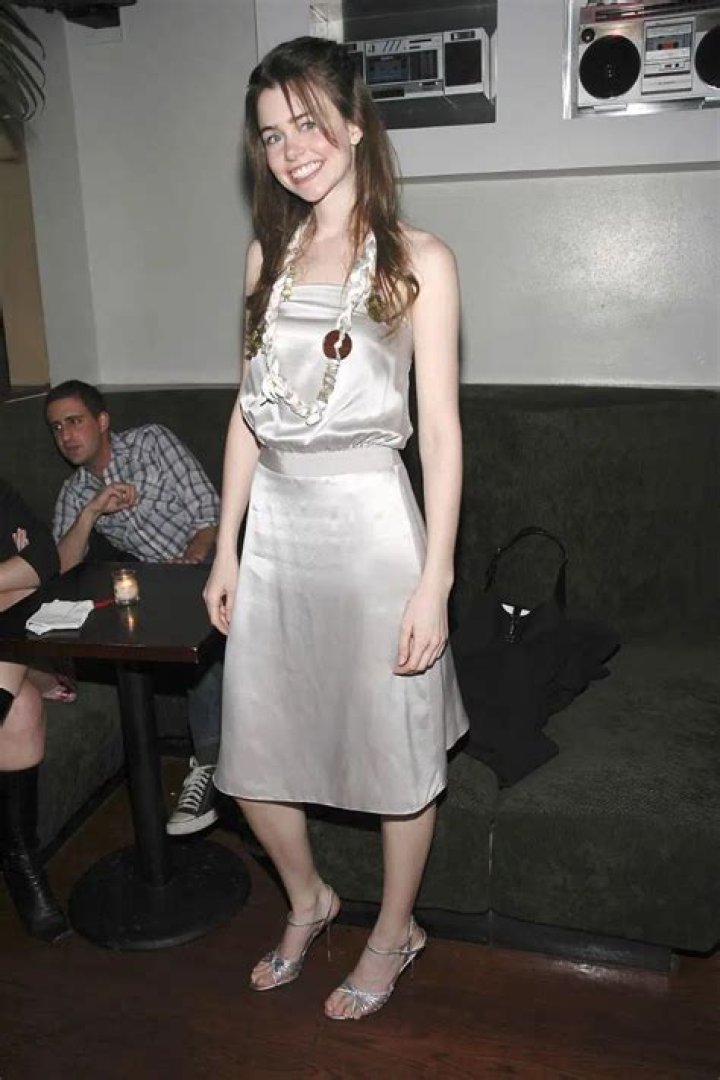 
Kristin Linkletter Height, Weight, Net Worth, Age, Birthday, Wikipedia, Who, Nationality, Biography 