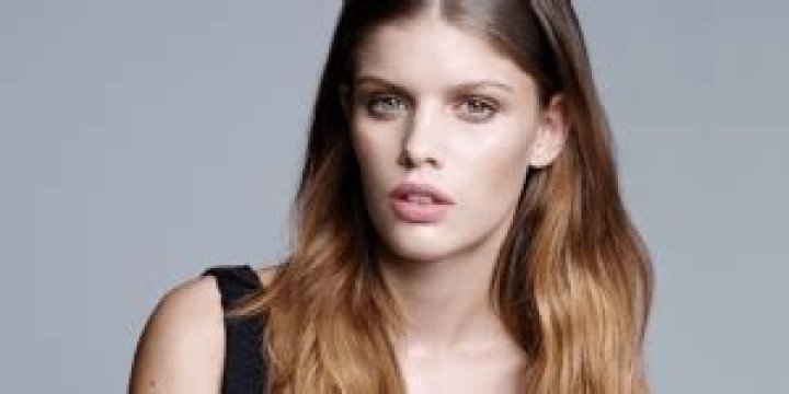 
Maja Darving Height, Weight, Net Worth, Age, Birthday, Wikipedia, Who, Nationality, Biography 