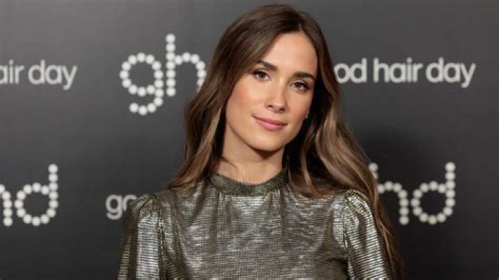 
Maria Pombo Height, Weight, Net Worth, Age, Birthday, Wikipedia, Who, Nationality, Biography 