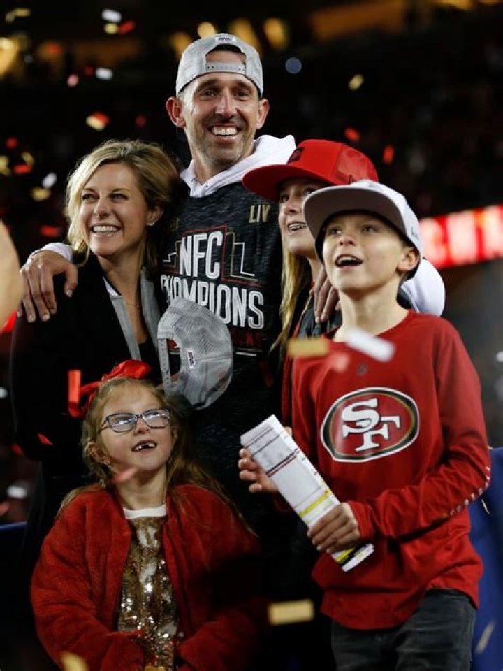 
NFL: Kyle Shanahan And Wife Mandy Shanahan Have Three Kids – Family Facts 