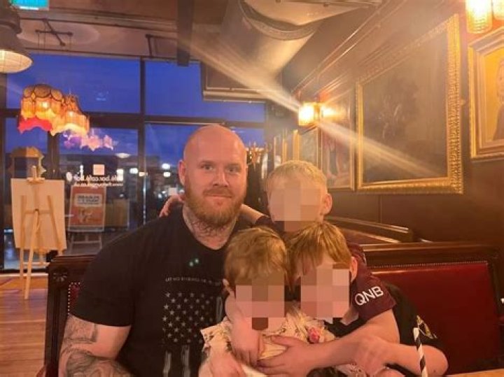 
Scott Elias | Death Cause | Family Mourns The Loss 