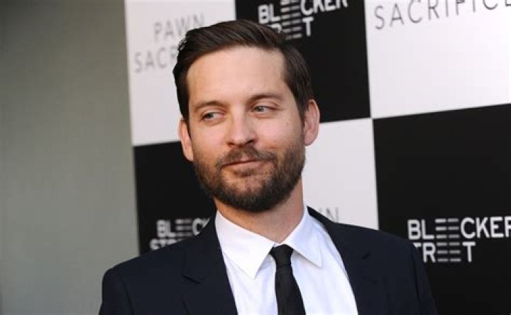 Tobey Maguire Height, Weight, Net Worth, Age, Birthday, Wikipedia, Who, Nationality, Biography