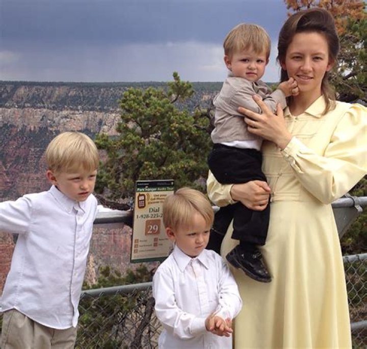 What Happened To Lloyd Wall? Wife Myrna Wall Part of FLDS Cult – Wikipedia: Where Is He In 2022?