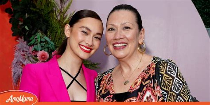 Who Are Lola Tung Parents? Meet ‘The Summer I Turned Pretty’ Actress Family