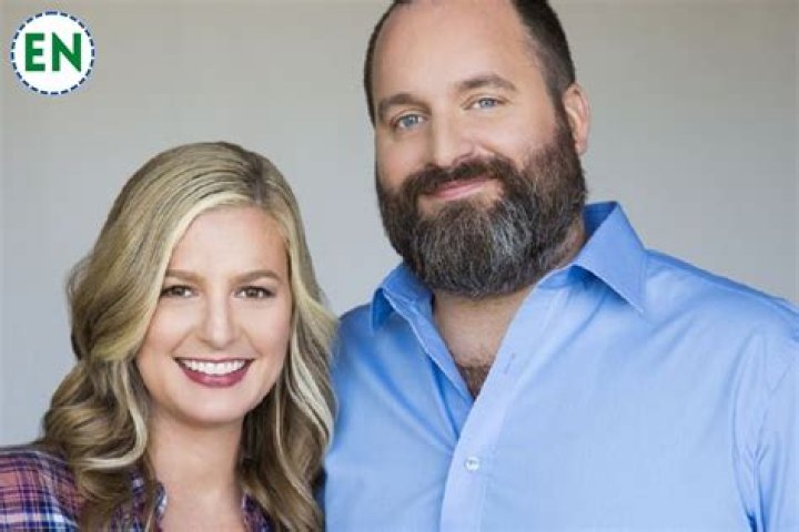 
Who Is Tom Segura’s Wife – All You Need To Know About Her 